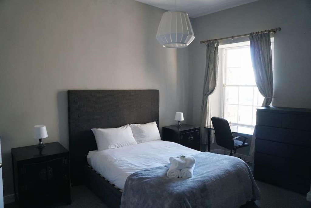 Prime Edinburgh City Centre - 4 Bed Penthouse Dış mekan fotoğraf